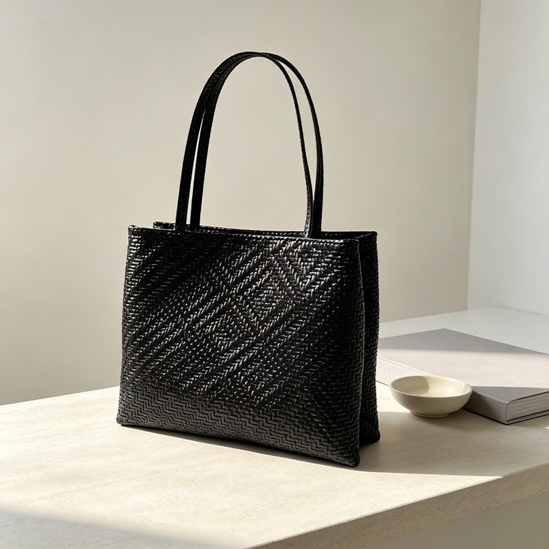 กระเป๋าถือหนังแท้ลายทอเม็ดหนัง - Women'S Work Bags Designer บทวิจารณ์และราคา